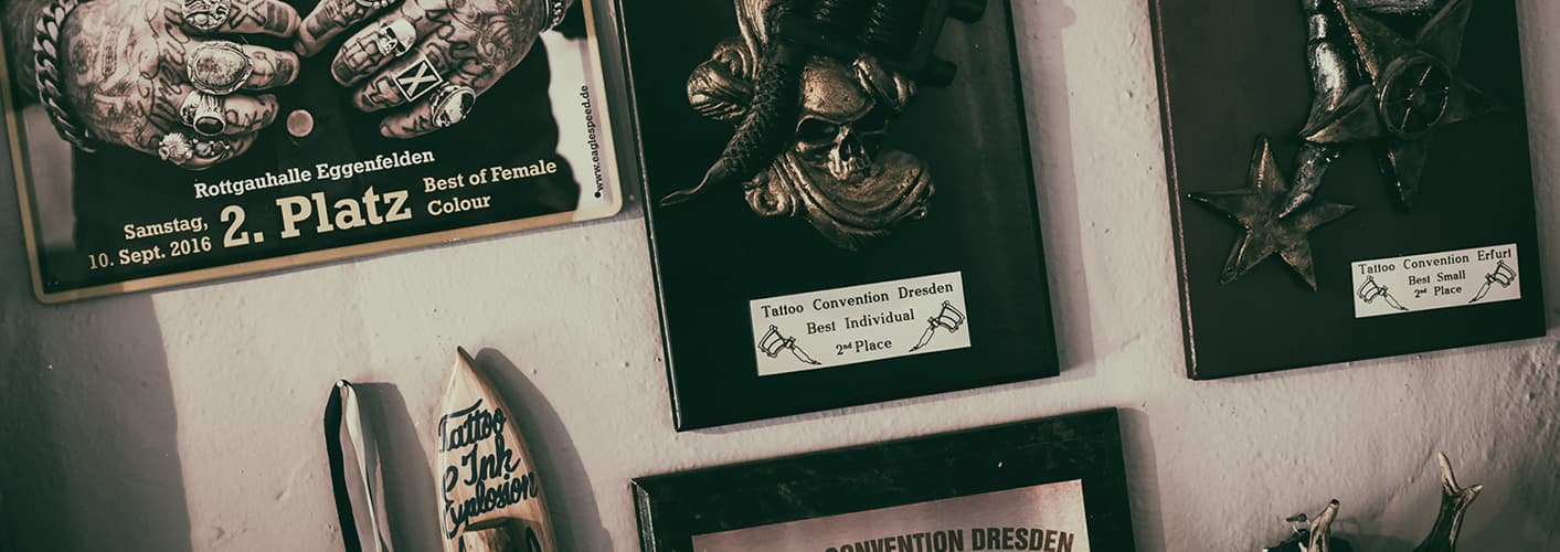 Tattoo Studio Header Bild